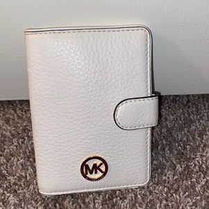 MK wallet